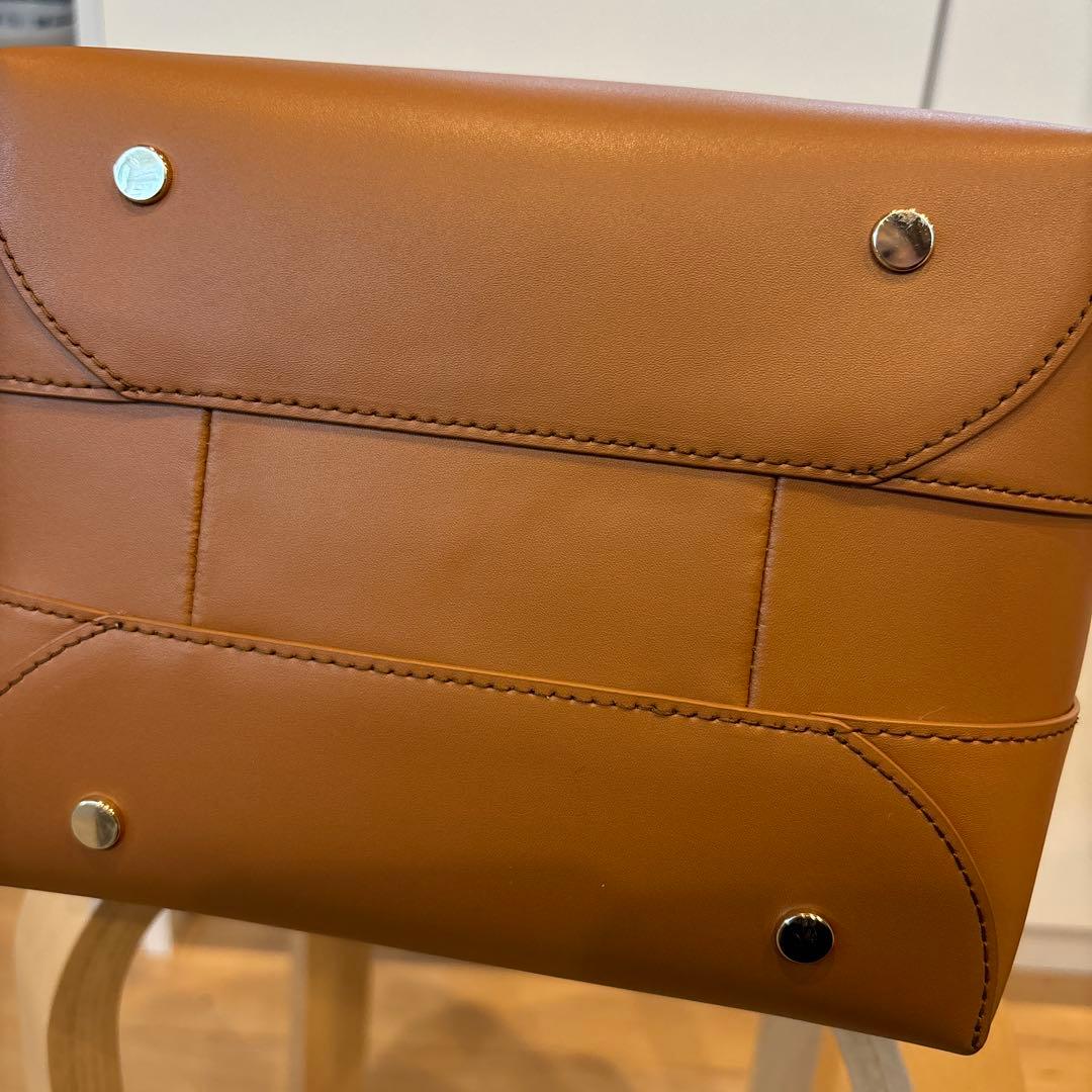 極美品　フルラ　FURLA ハンドバッグ　ショルダー付き