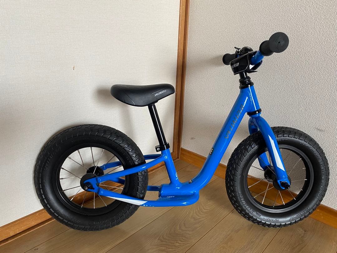 【美品】SPECIALIZED スペシャライズド　ホットウォーク　キックバイク