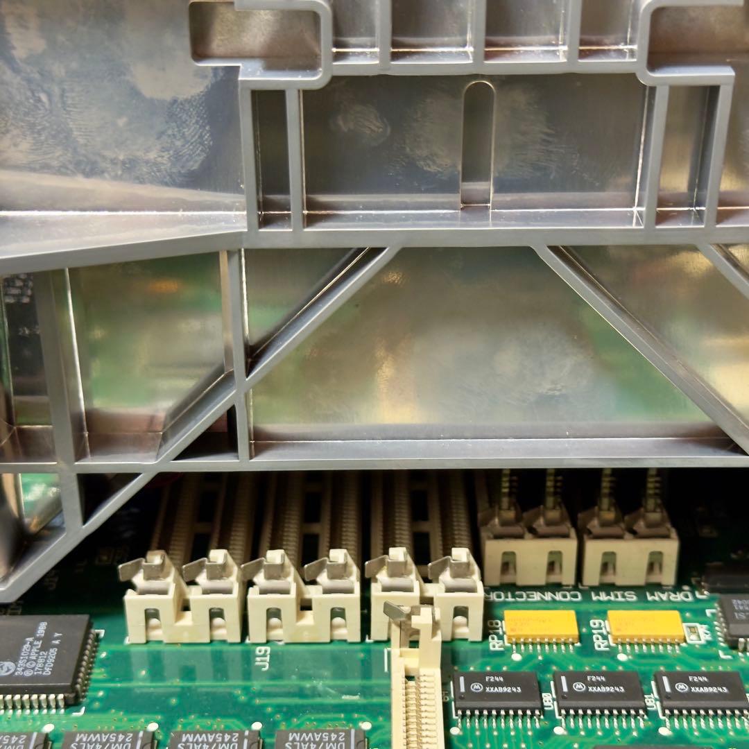 Apple Macintosh Quadra700 ビンテージマック　ジャンク