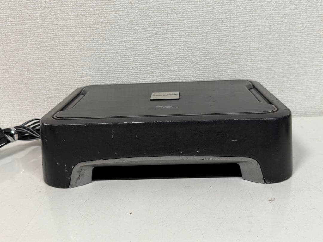 Alpine アルパイン SWE-1500 パワード サブウーファー アンプ