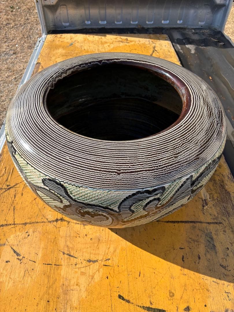 専用出品です。 大型火鉢　装飾的な模様の 陶器　昭和初期　昭和レトロ