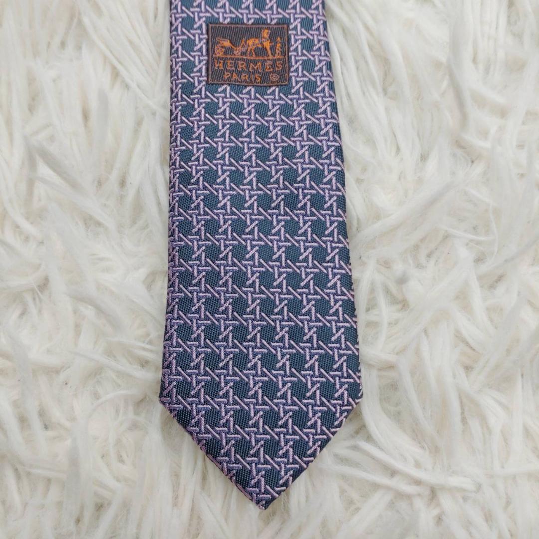 【箱入り未使用】 エルメス 高級シルクネクタイ 総柄 パープル