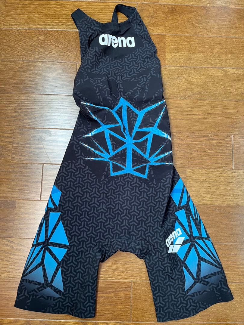 arena 高速水着 サイズSSS アリーナ　アルティメットアクアフォース X