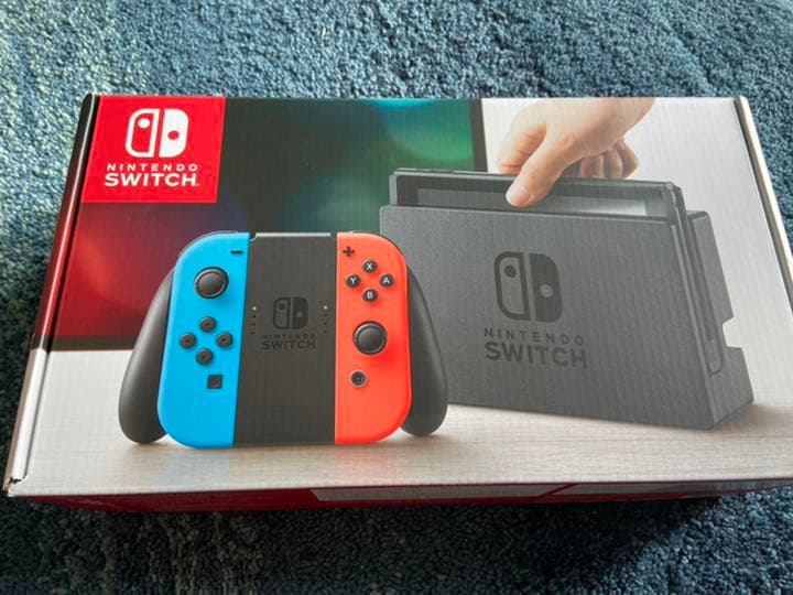 Nintendo Switch ネオンブルーレッド　マリオカート　ファミスタ