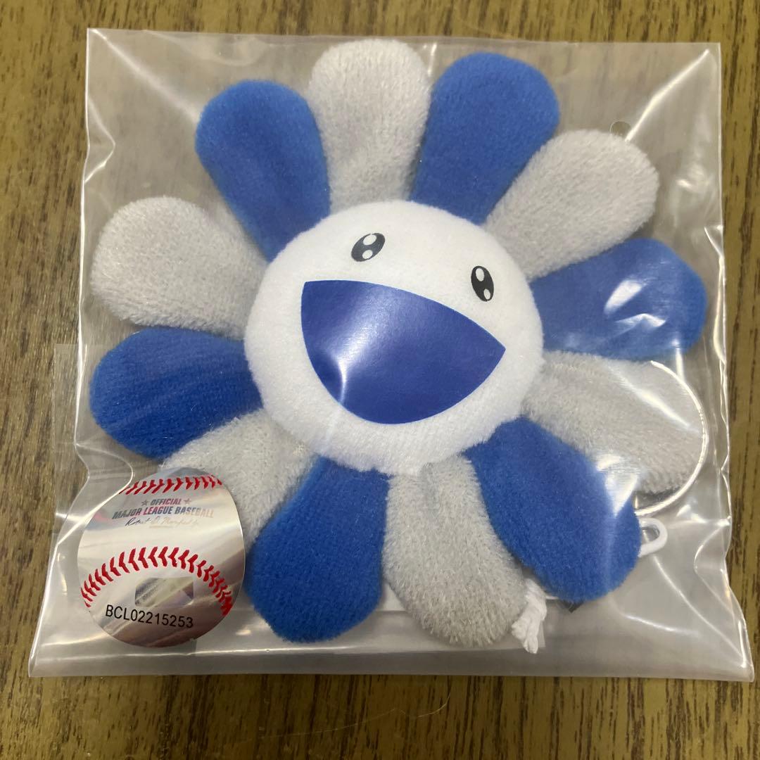 村上隆 MLB 東京シリーズ 2025 ドジャース フラワーキーチェーン