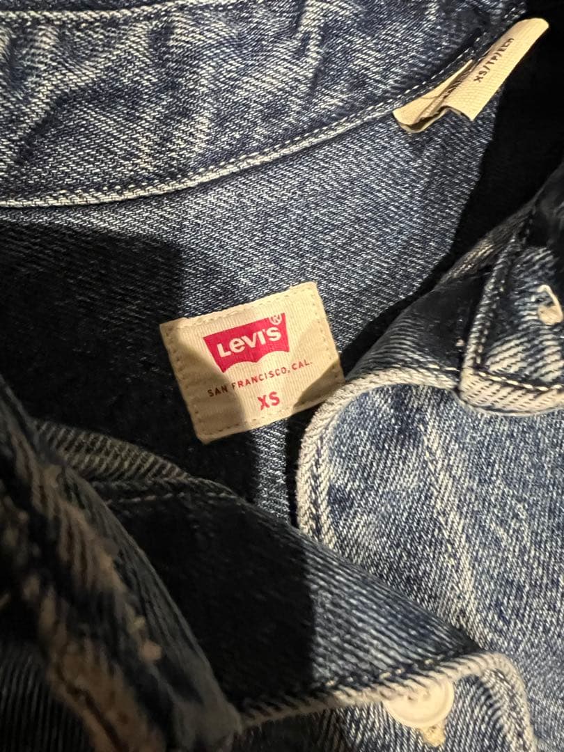 JOURNAL STANDARD × LEVI’S 別注デニムシャツ