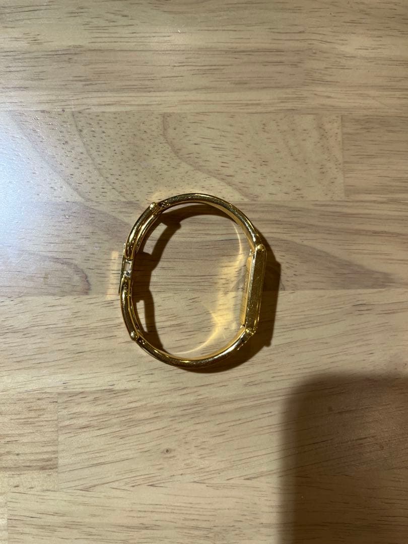 GUCCI 1500L ゴールド クォーツ腕時計