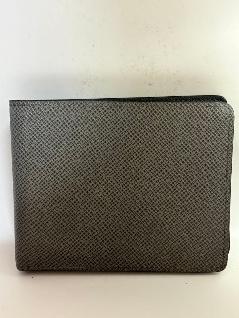 ルイヴィトン　タイガ　パスケース付　二つ折　財布　グレー