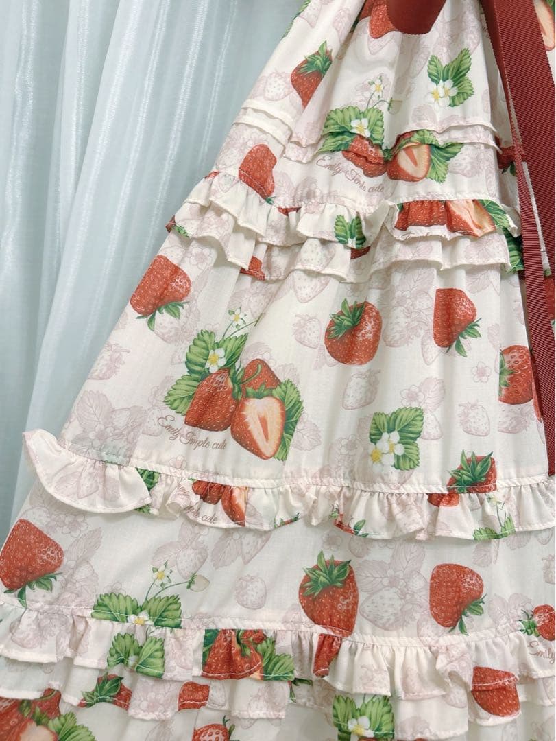 エミリーテンプルキュート　ストロベリーアニバーサリードレス　アイボリー（M）