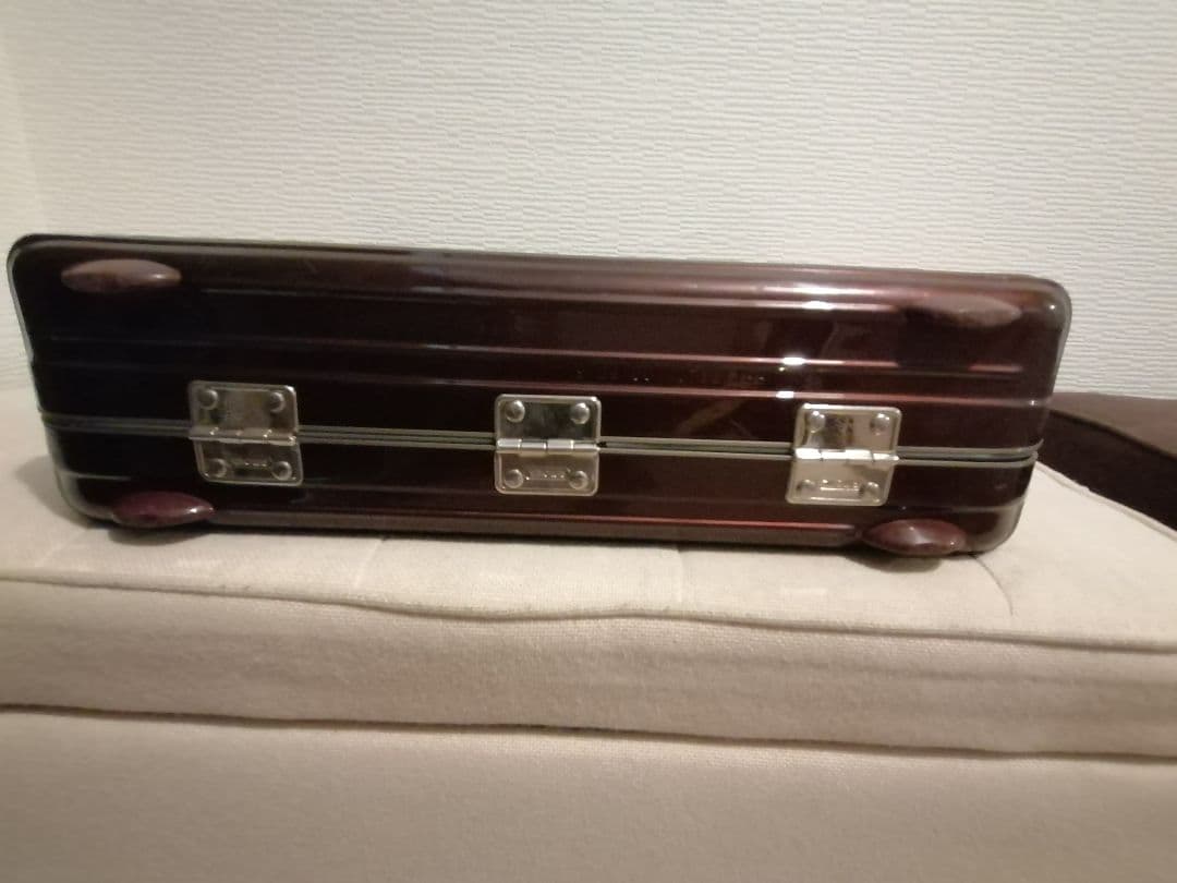 【美品☆RIMOWA アタッシュケース Limbo カラモナレッド】