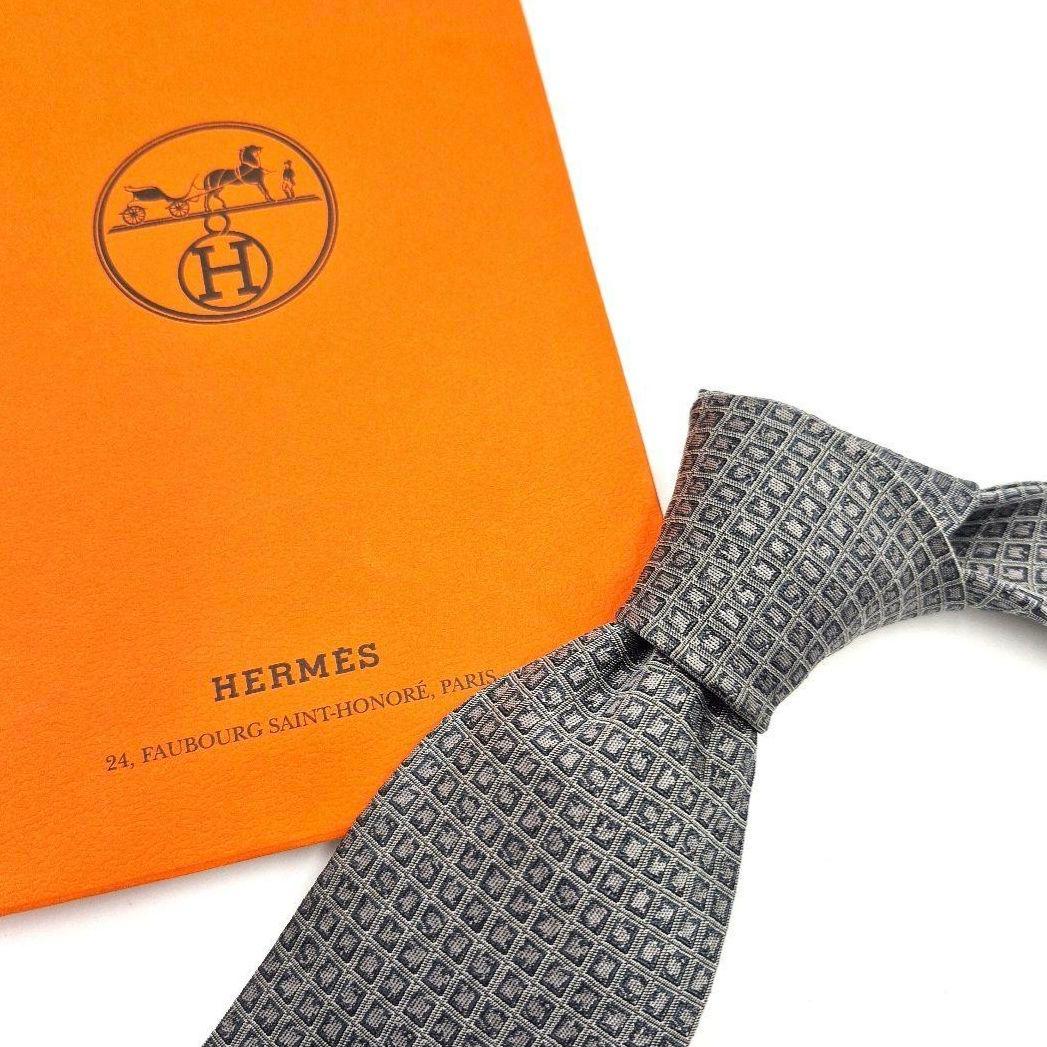【希少品】HERMES ネクタイ　 グレー エルメスネクタイ