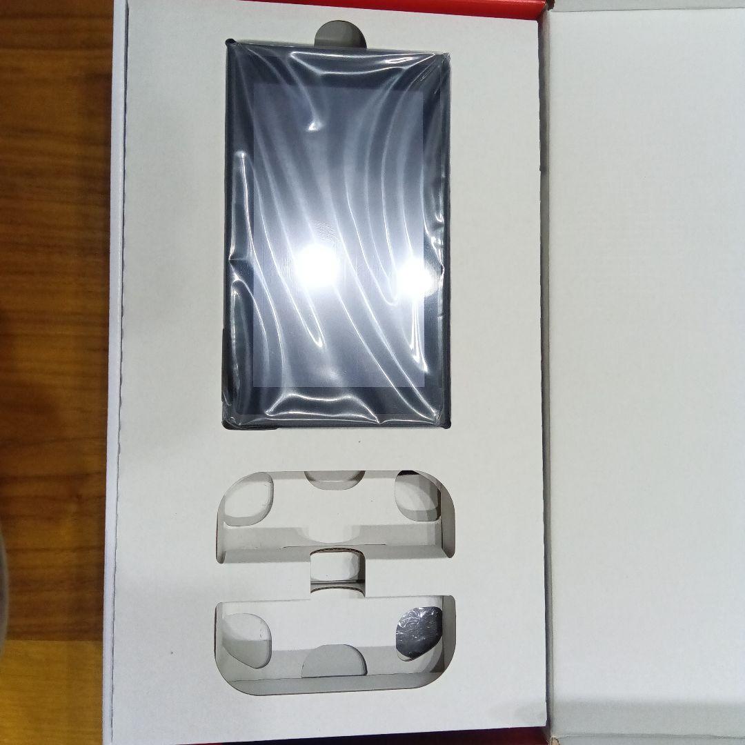 Nintendo Switch 本体　新品未使用　コントローラーのみなし