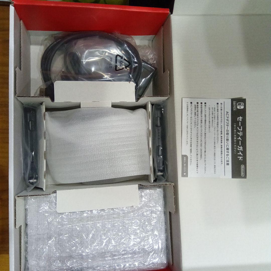 Nintendo Switch 本体　新品未使用　コントローラーのみなし