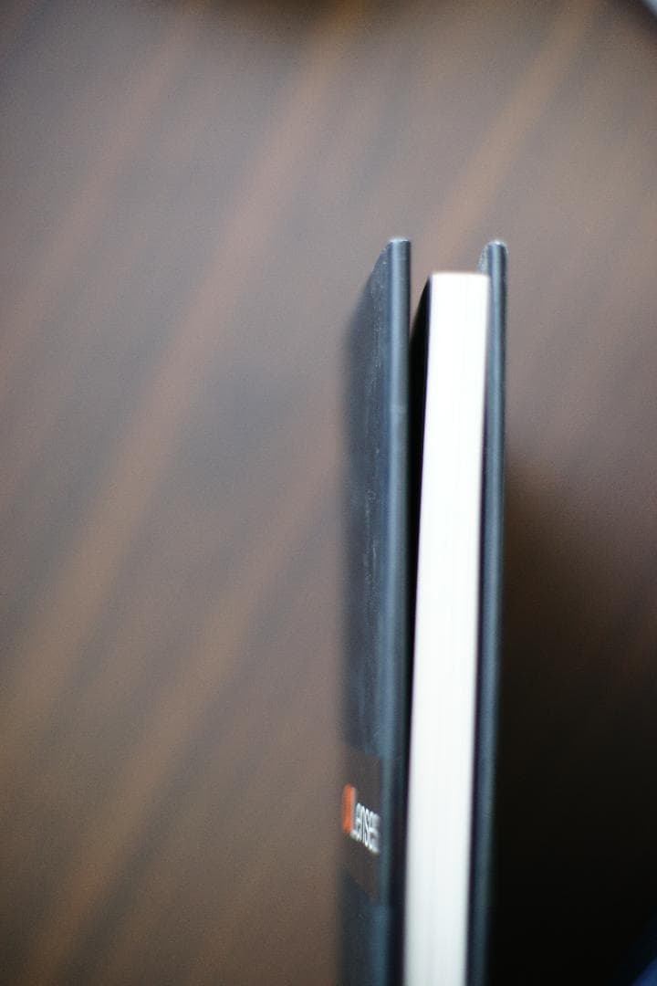 非売品　ソニー　アルファ　特製　図鑑　アルバム　（日本語版）