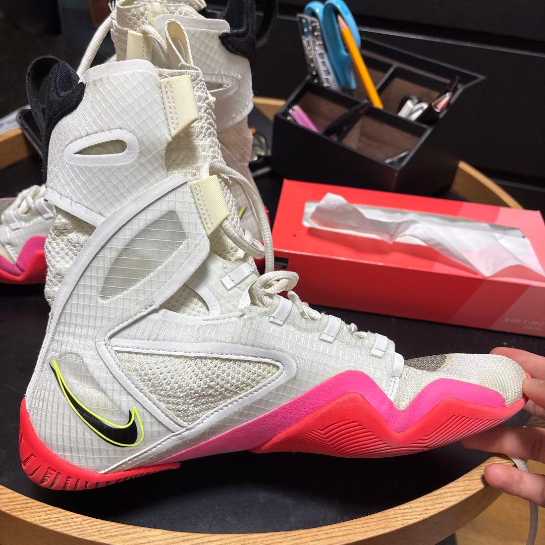 NIKEナイキハイパーko2ニューリミテッド　東京オリンピックカラー