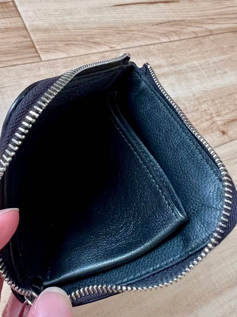 MARNI ブラックレザー 二つ折り財布