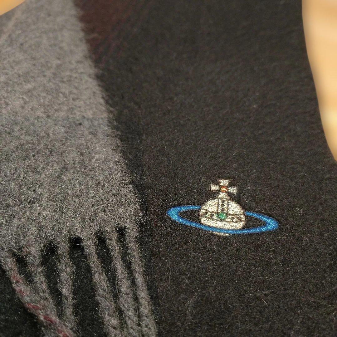 ナッカン様ヴィヴィアンウエストウッドグラデーションマフラーオーヴ