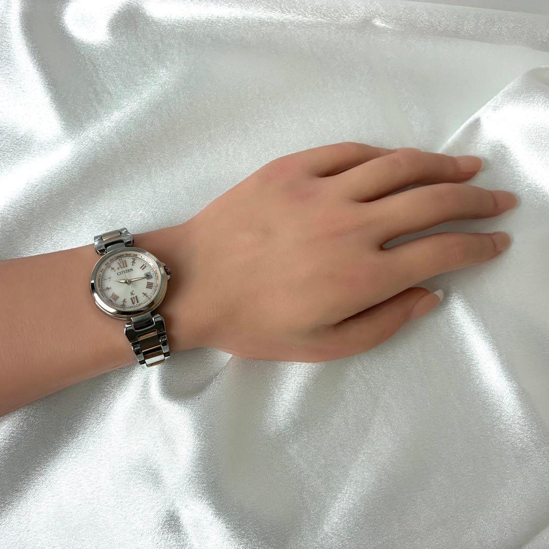【美品】CITIZEN xC シチズン クロスシー 電波ソーラーレディース腕時計