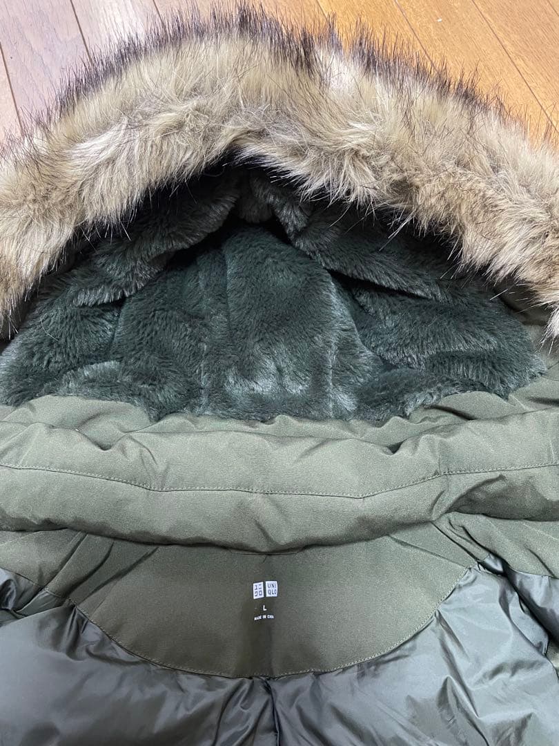 ハイブリッドダウンウルトラウォームロングコート　オリーブ　Lサイズ