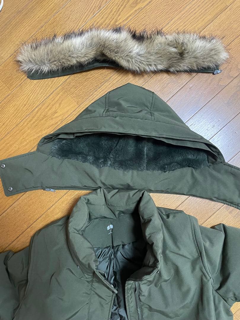 ハイブリッドダウンウルトラウォームロングコート　オリーブ　Lサイズ