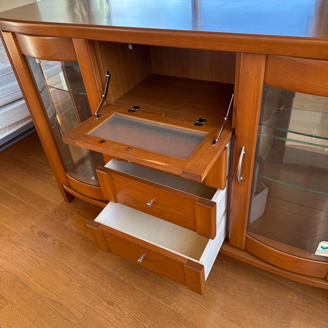 【おすぎです】高級ブラウン木製キャビネット ガラス扉付き（美品）