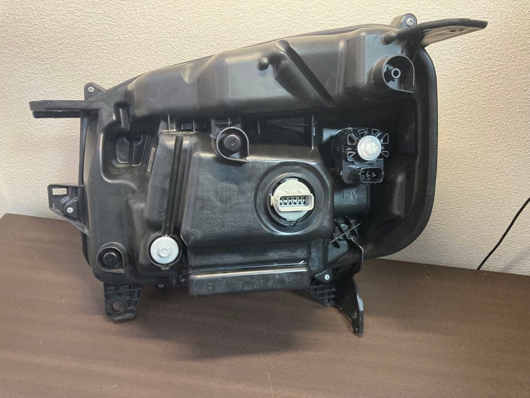 N-BOXカスタム(JF5) 右ヘッドライト　美品