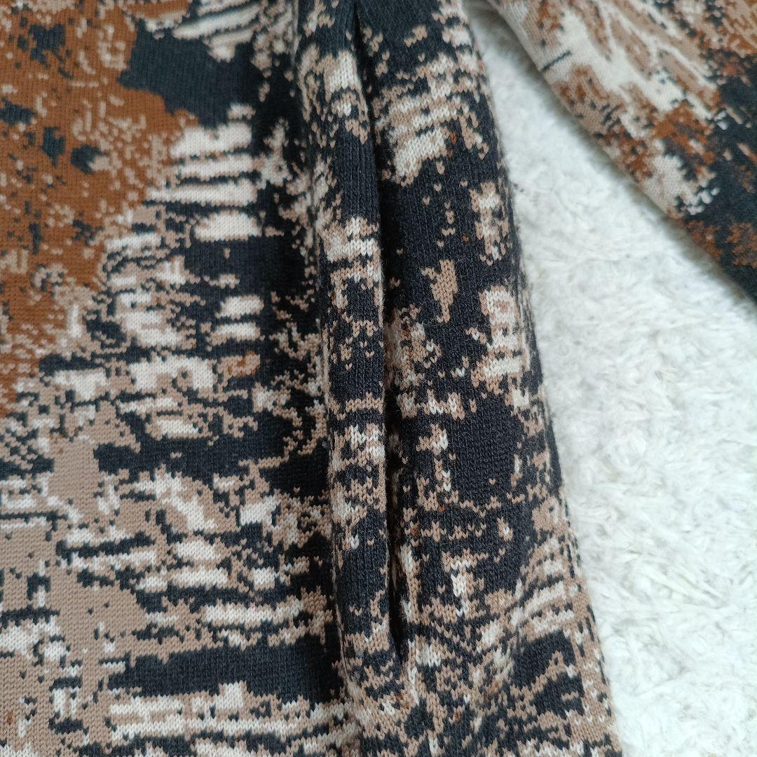 サルヴァトーレ・フェラガモ　ウールカシミヤ ニットコート　ロング丈　総柄