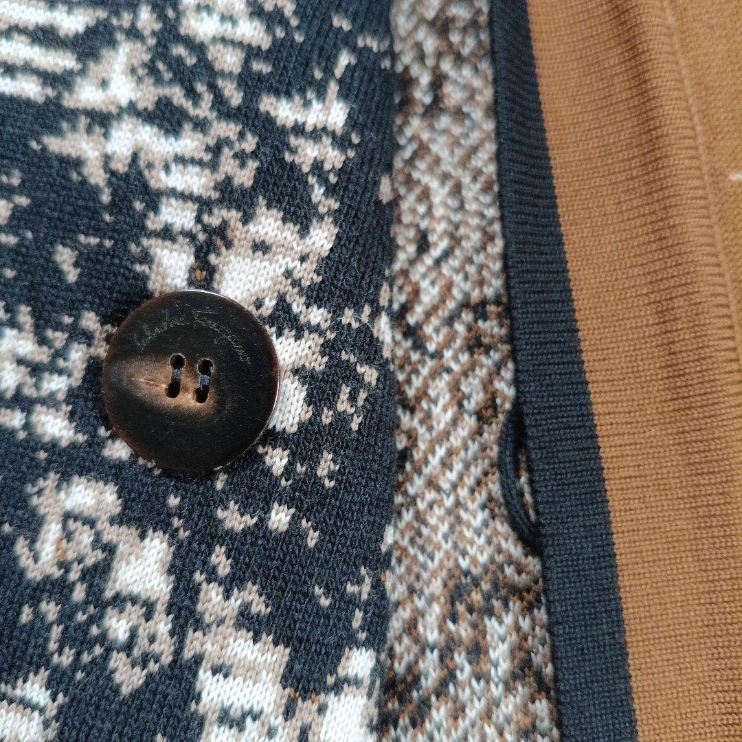 サルヴァトーレ・フェラガモ　ウールカシミヤ ニットコート　ロング丈　総柄