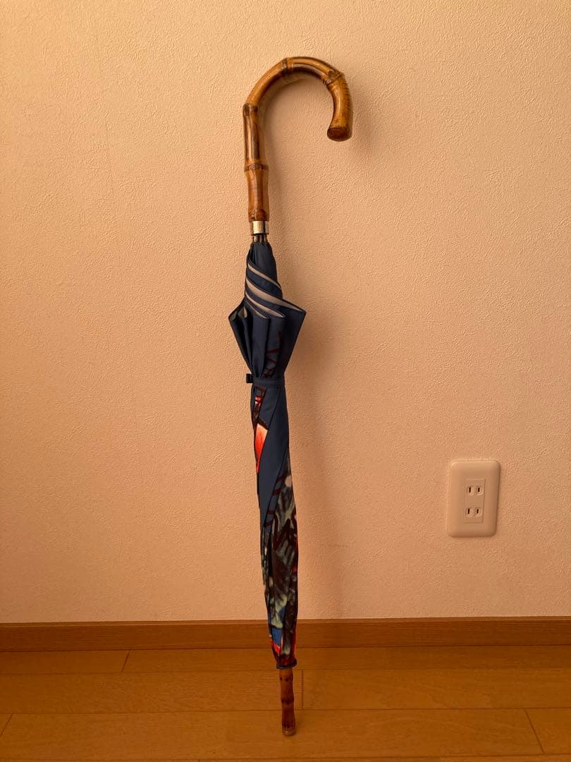 ヴィヴィアンウエストウッド長傘　バンビ柄