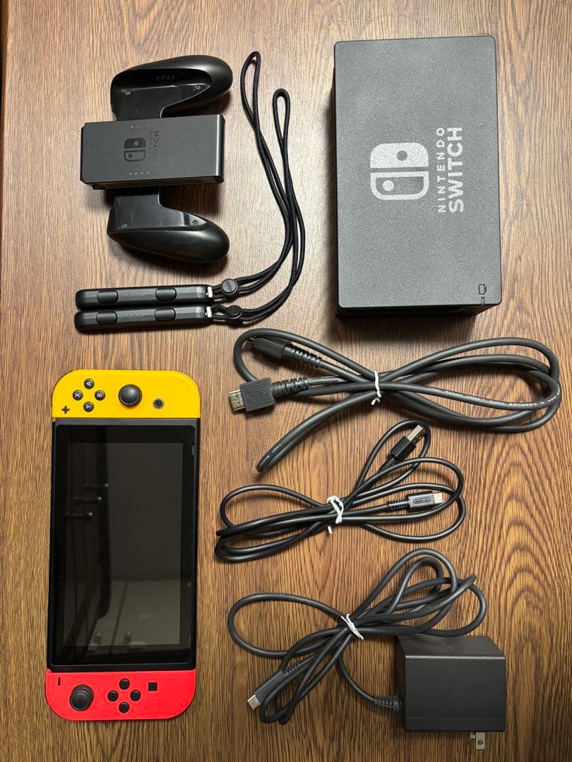 Nintendo Switch 赤/黄 本体 + 付属品