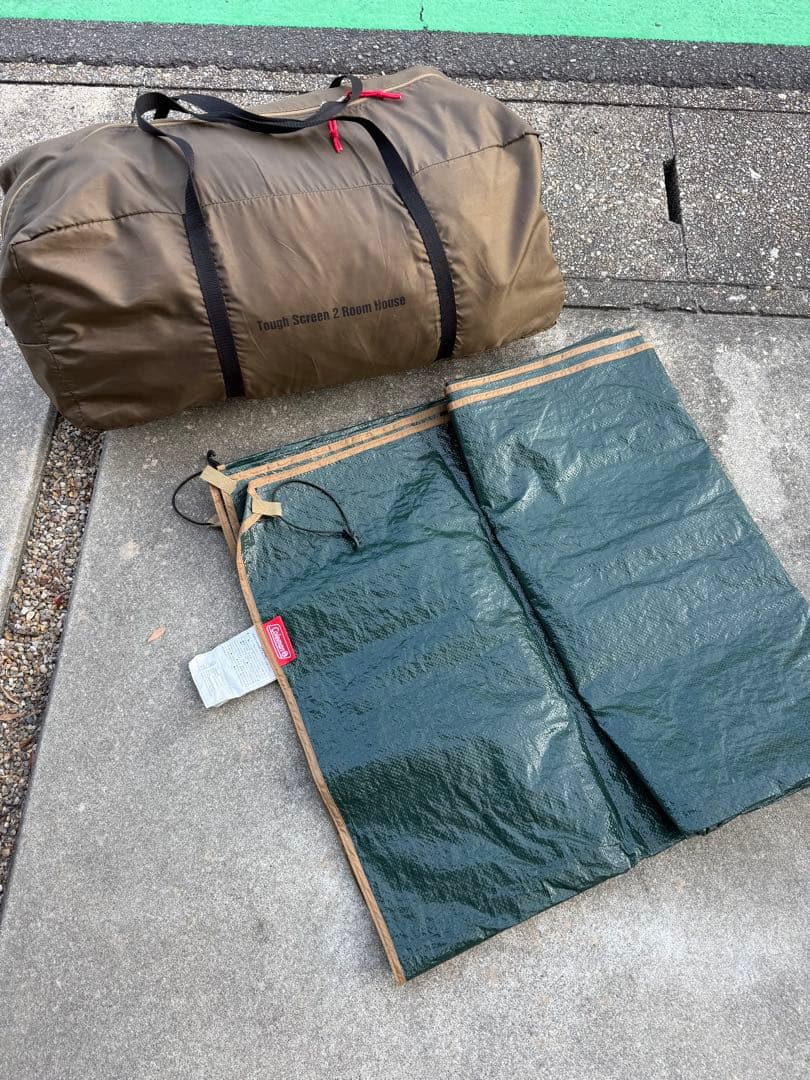 Coleman タフスクリーン2ルームハウス　タンカラー、グランドシート