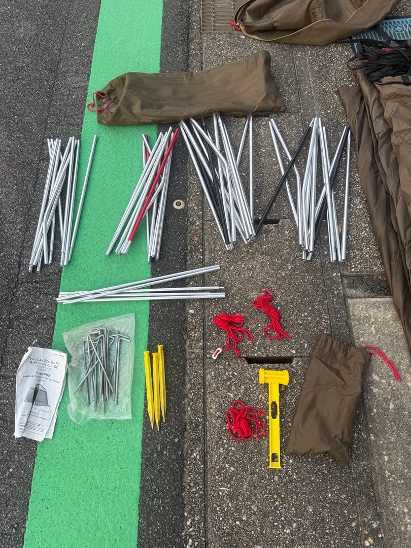 Coleman タフスクリーン2ルームハウス　タンカラー、グランドシート