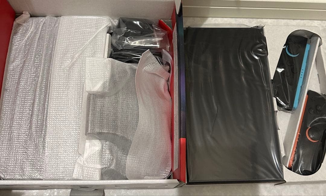 Nintendo Switch 2 本体（多言語対応） 新品 未使 国内購入品