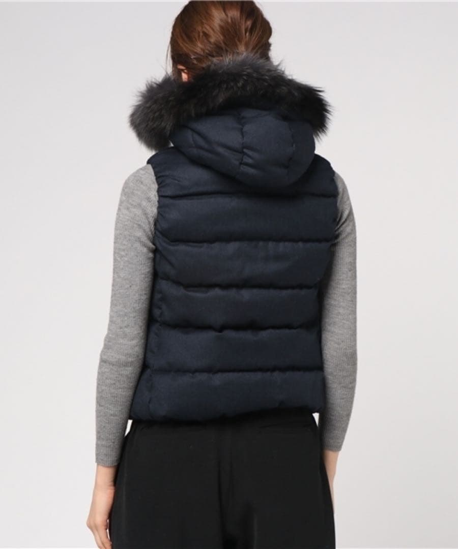 れおな タトラス LUSERA ルセラ ダウンベスト ネイビー01 S