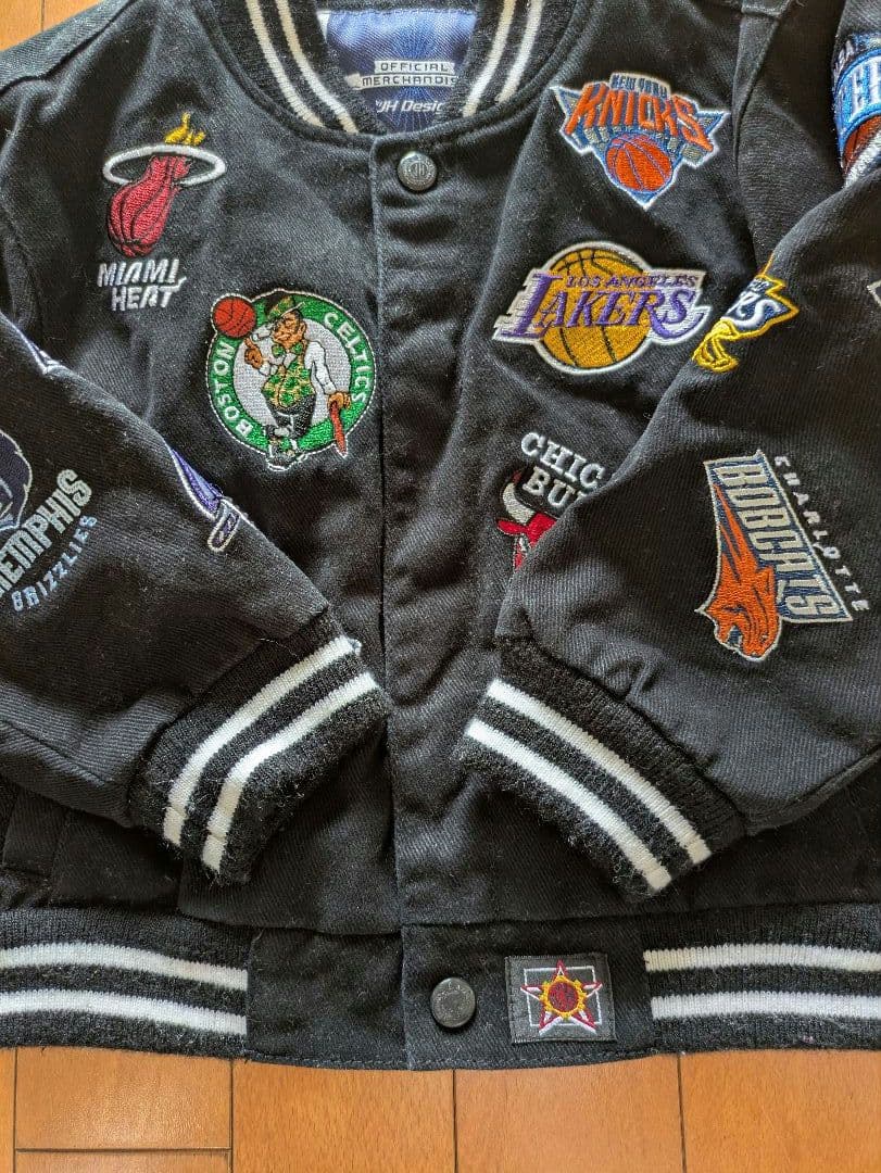 レア！NBA OFFICIAL ALL TEAM ジャケット　3T
