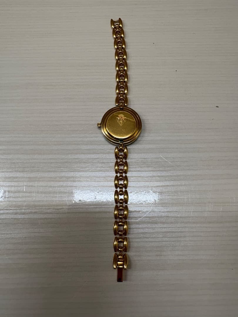 GUCCI グッチ　チェンジベゼル　クォーツ　腕時計