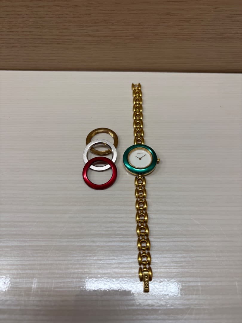 GUCCI グッチ　チェンジベゼル　クォーツ　腕時計