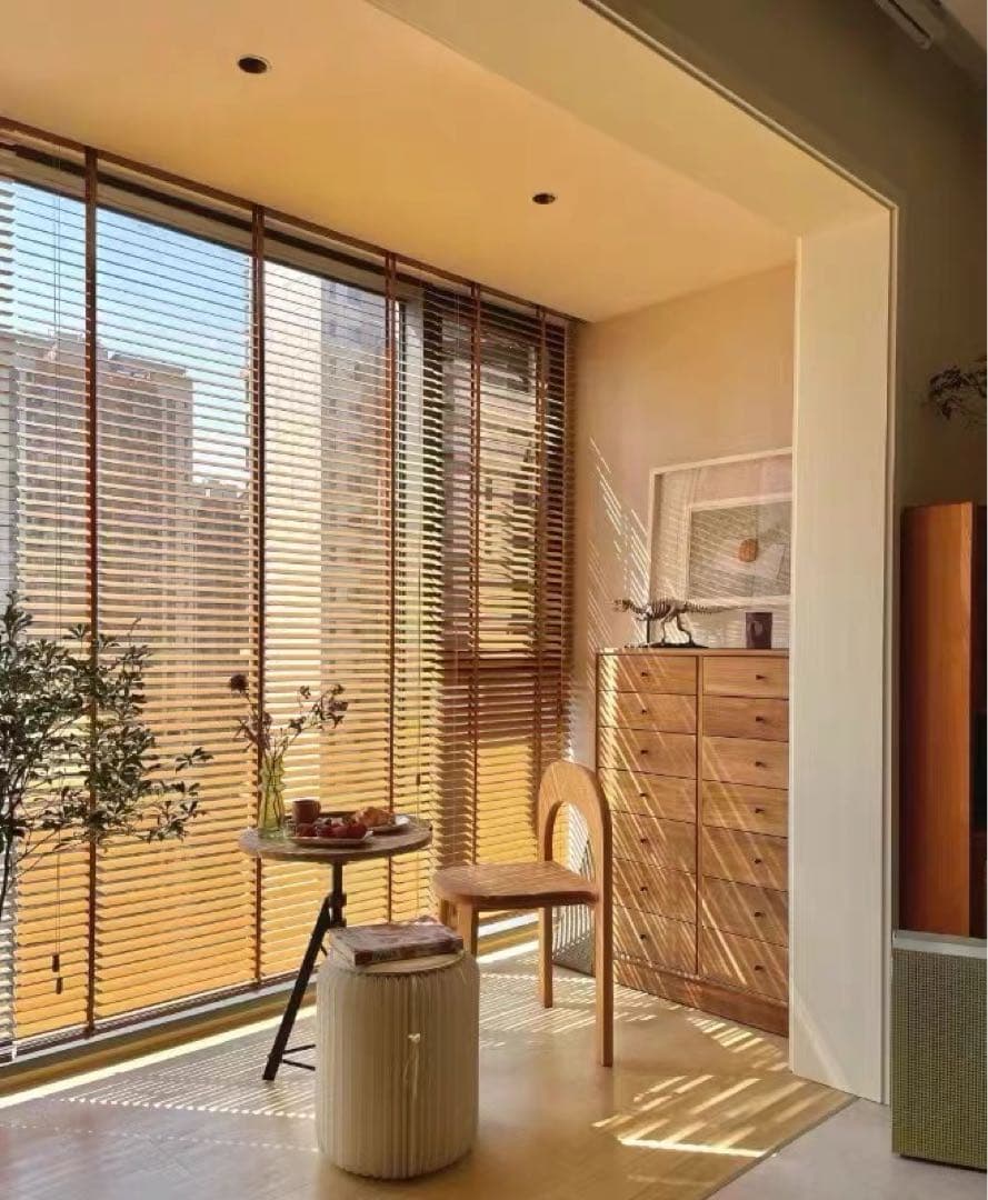 ダイニングチェア　おしゃれ椅子　4脚セット椅子