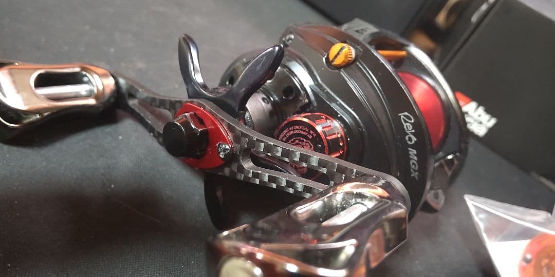 Abu Garcia11 REVO MGX ベイトリールCustom品
