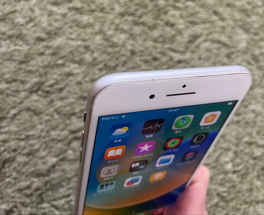 iPhone 8 Plus シルバー