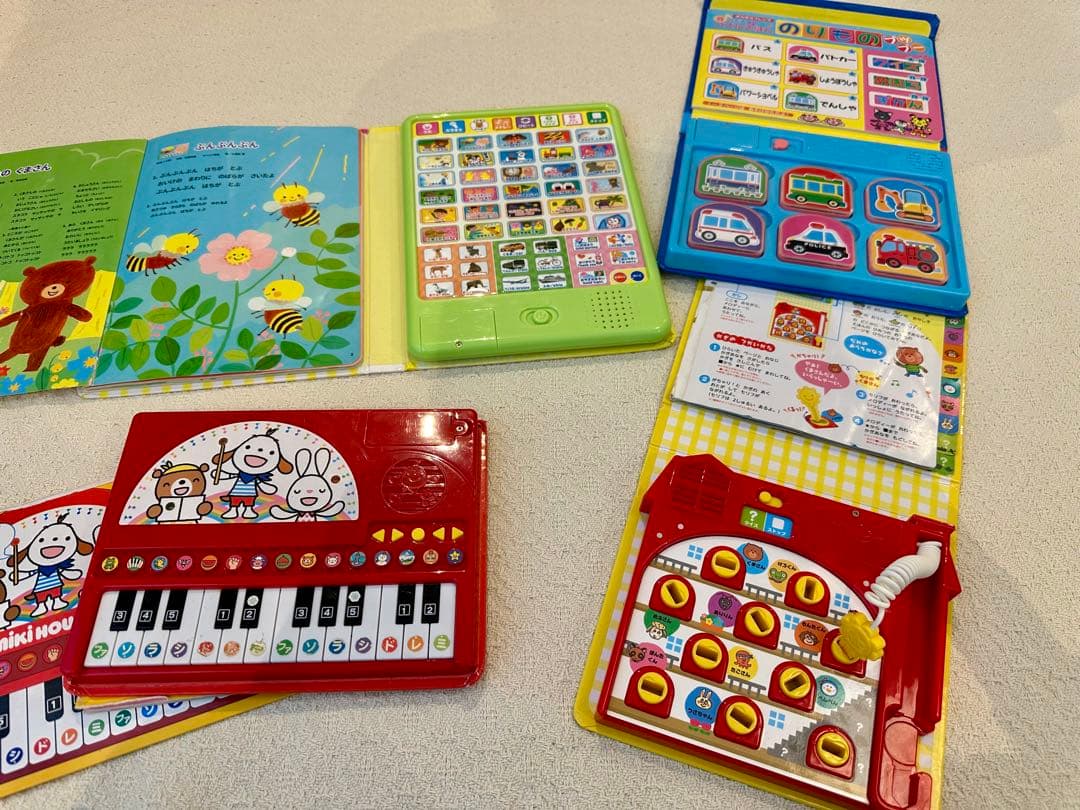 美品多数！赤ちゃん絵本　まとめ売り　0歳1歳2歳3歳　音の出る絵本　ミキハウス