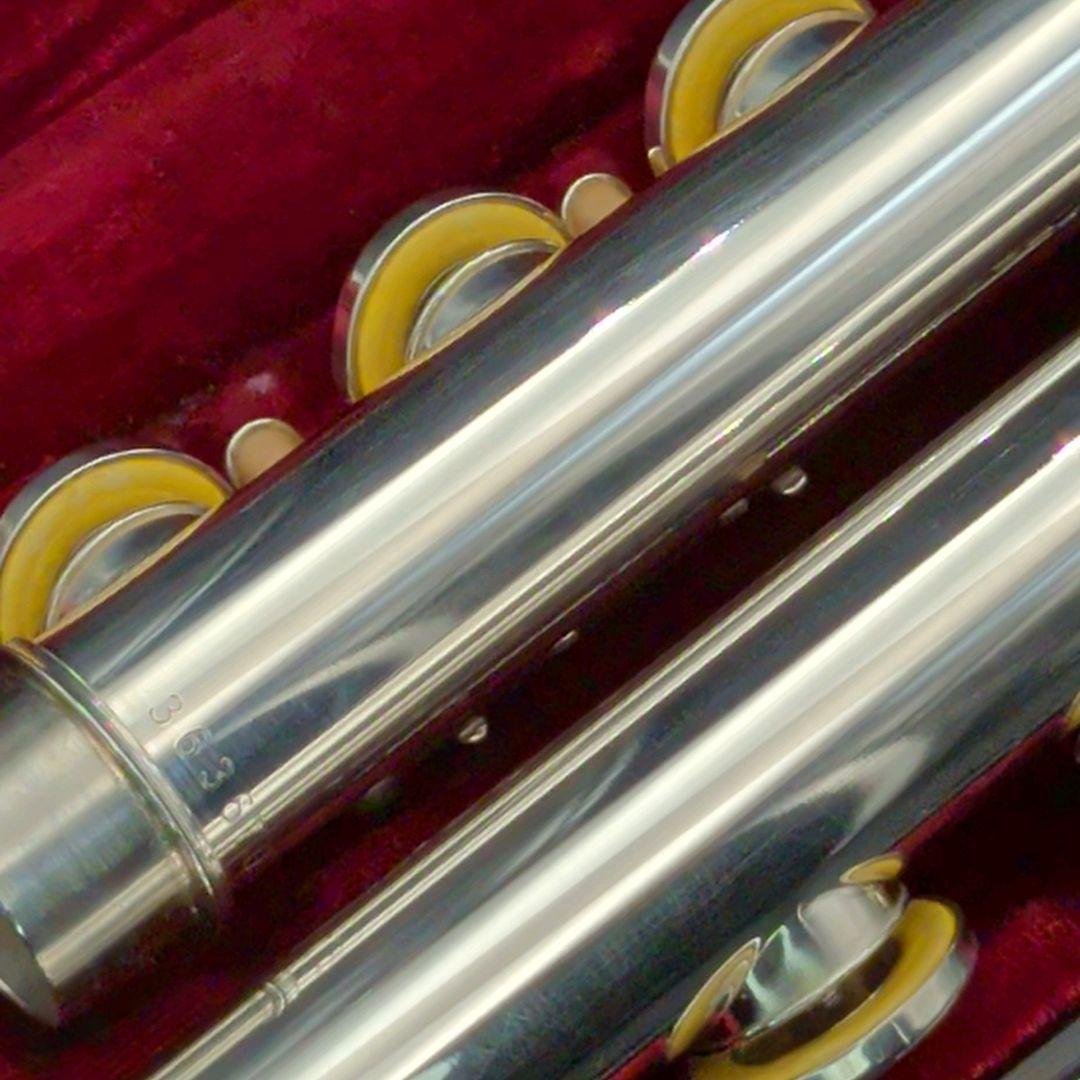 フルート　調整済　美品　ヤマハYFL211SⅡ（Eメカ銀メッキ仕様）