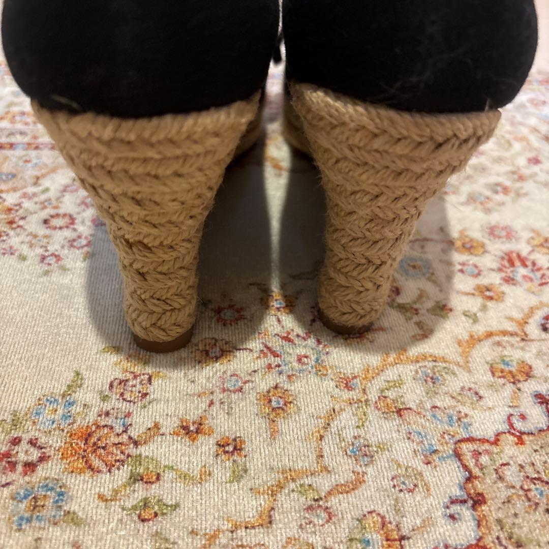 トリーバーチ黒 リボン付きオープントゥウェッジヒール