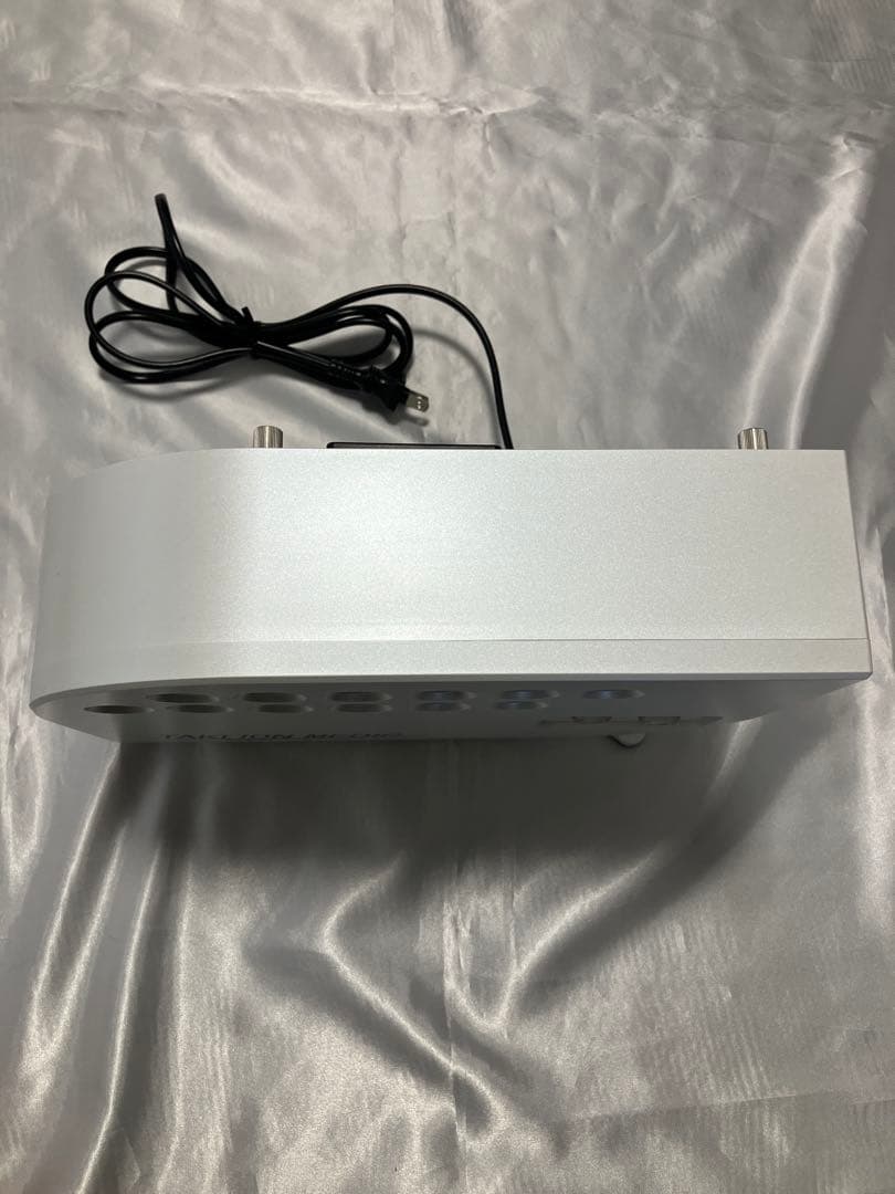 【送料無料】美品　滝風イオンメディック