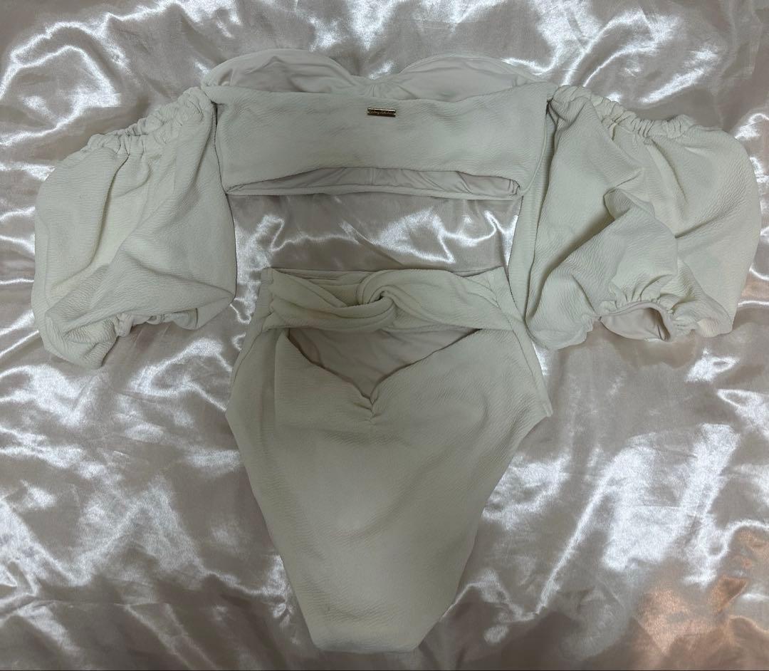 エイミーイストワール ボリュームオフショルダーSET UP