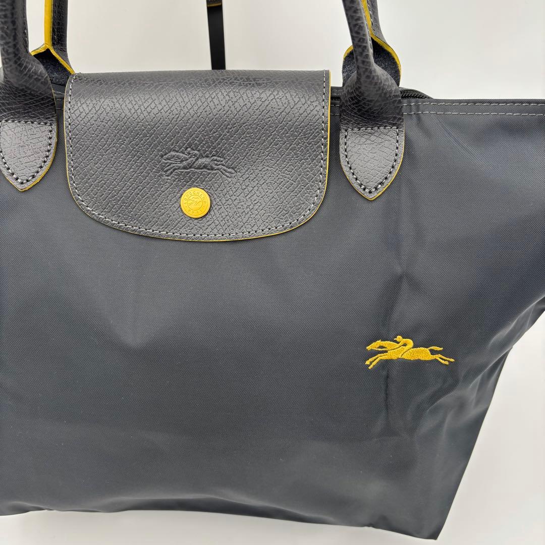 美品 LONGCHAMP ロンシャン ルプリアージュ M グレー×イエロー A4