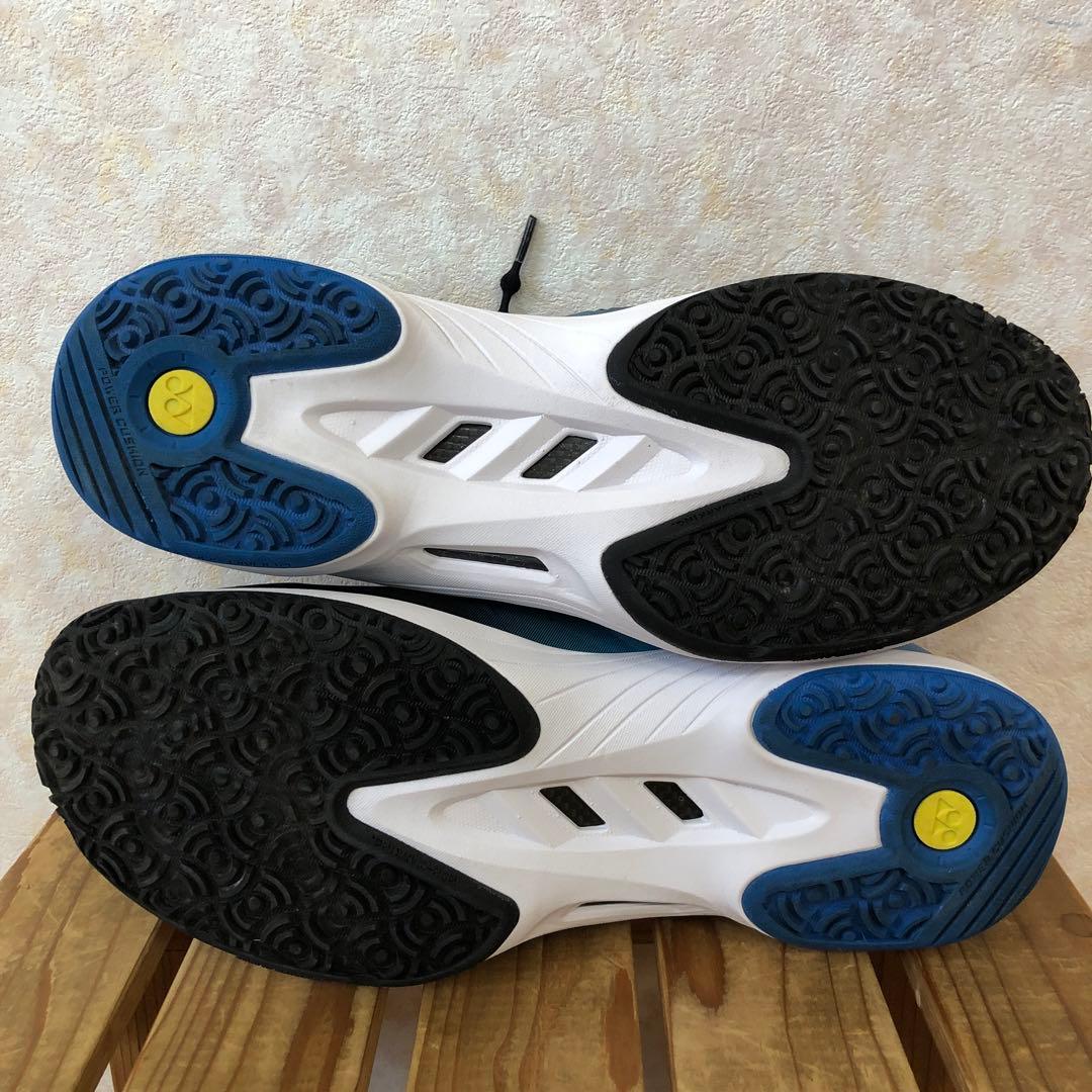 YONEX エアラスダッシュ 4 ワイド 26cm