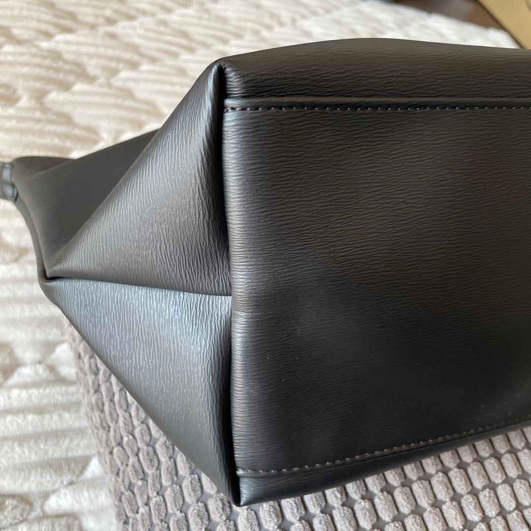 ロンシャン シティ プリアージュ M　トートバッグ　ブラック