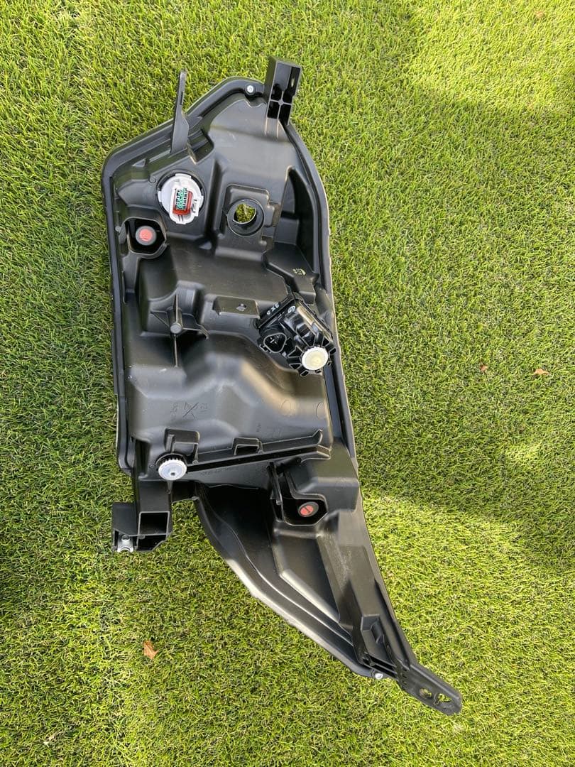 VWAPフロントヘッドライトルークスまとめ