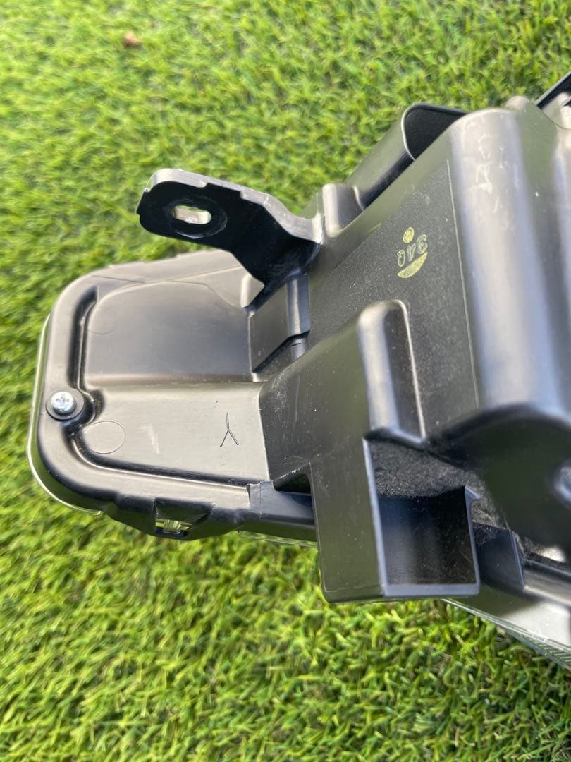 VWAPフロントヘッドライトルークスまとめ